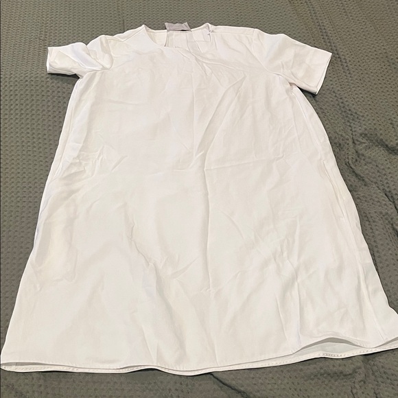 Everlane Dresses & Skirts - Everlane White Short Sleeve Dress